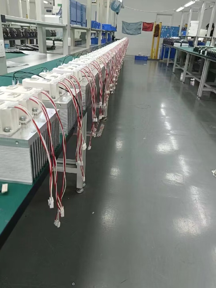 电力调解器泛起问题，，，，，，我们该怎样检查呢？？