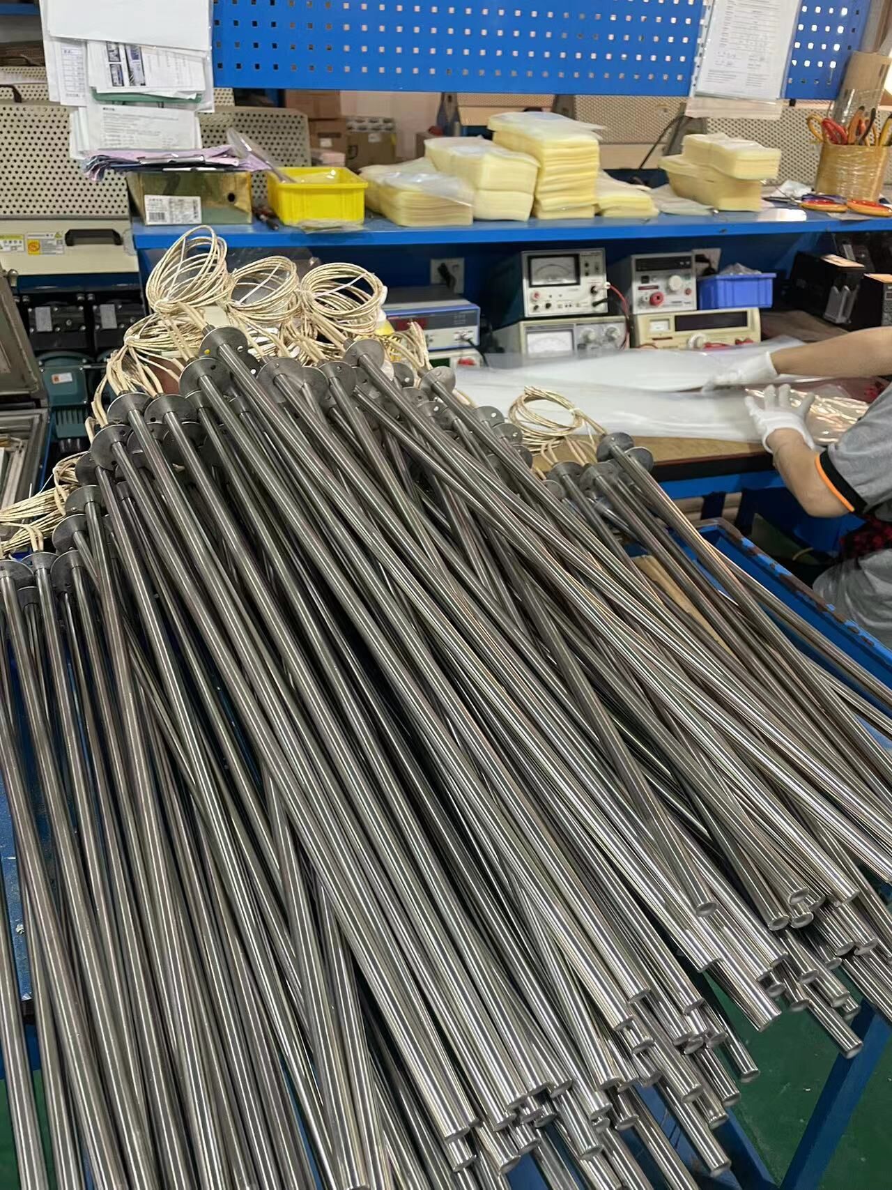 法兰挡片单头电热管-模具加热管-bifa必发电子-电力调解器-调功器-功率控制器-功率调理器-可控硅调压器-[bifa必发电子]