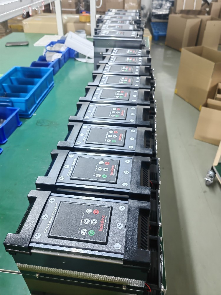 工业烘箱控温：0.1℃之差怎样决议产品生死？？？？？？
